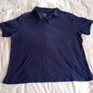 Hillard Hanson Petite XLG. Blue Short Sleeve Shirt With Collar Good Condition